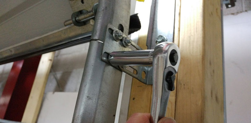 Garage-Door-Roller-Installation